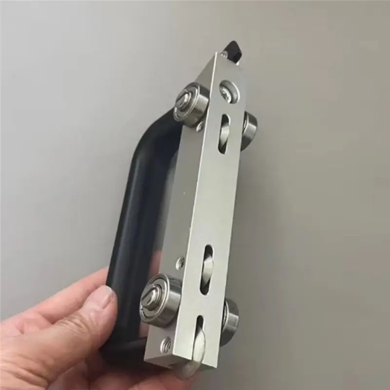 oltre-coltello-manuale-scanalato-per-taglio-scanalature-pavimenti-in-vinile