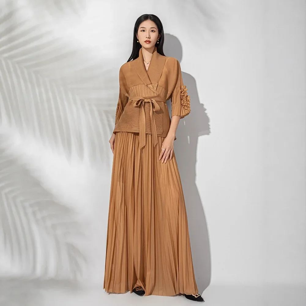 Miyake Plissee 2 Stück Set Frauen Gespleißt Tops + Kleid Lose Elegante Chic Stil Neue Frühling 2025, Einfarbig Weibliche Kleidung