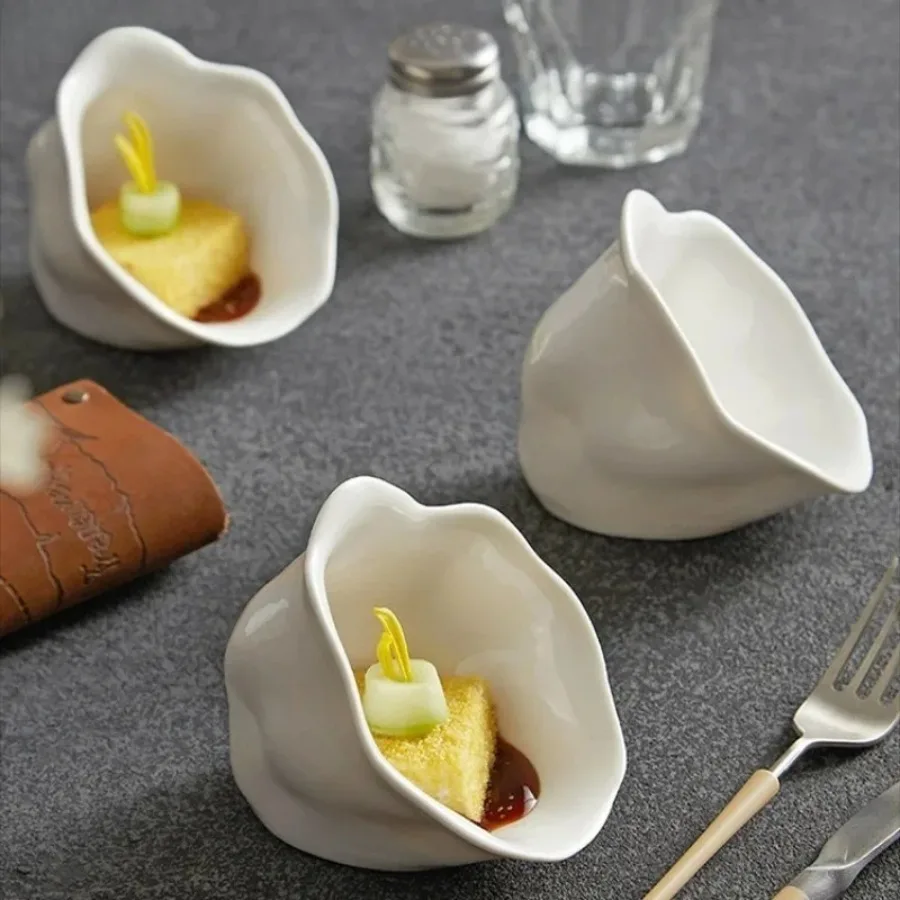 

Flower Ceramic Bowl Heat-resistant Dessert Dish Sauce Sashimi Bowl Kitchen Dining Table Decoration Creative Styling Tableware