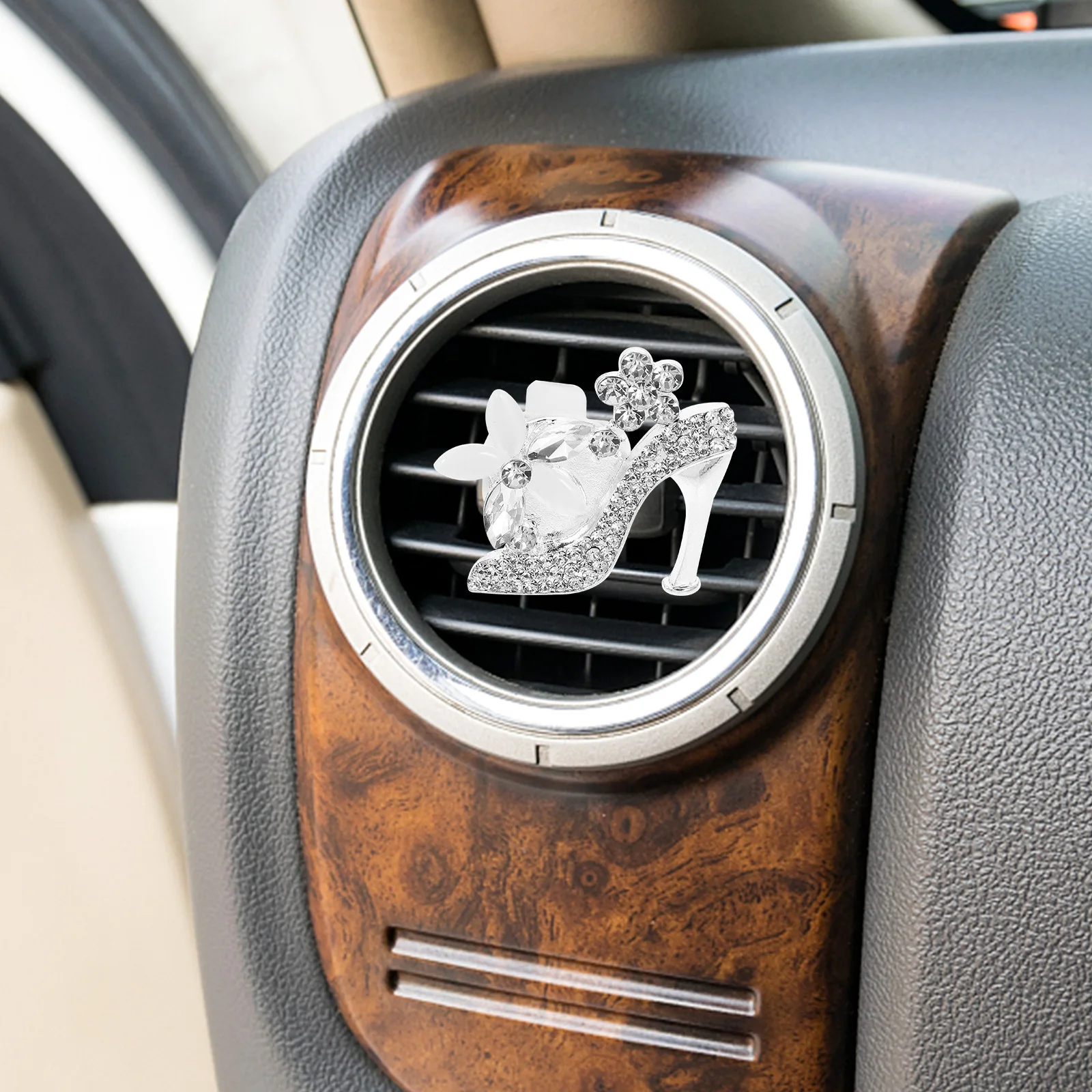 

2Pcs Rhinestone Car Vent Clips Aromatherapy Diffuser Decorations for Office Home Car Interior Ornament Rhinestone Ornament