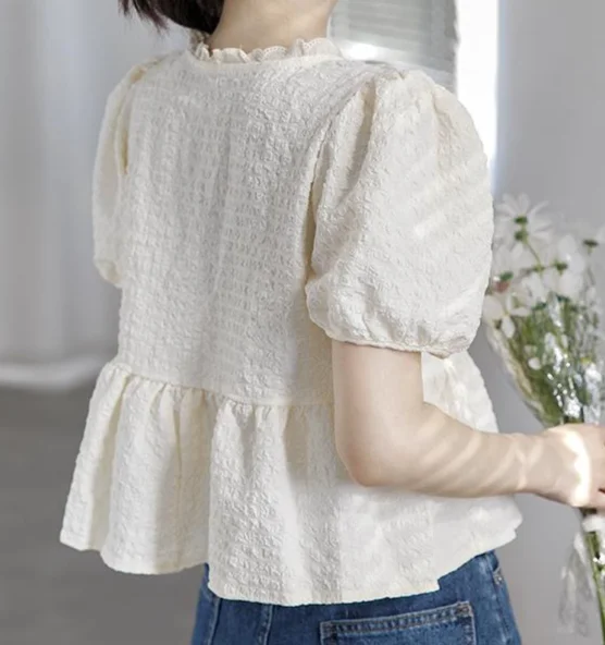 Bubble Sleeve Chiffon Top Women\'s Summer Fashion New Short Sleeved Design Sense Niche Short Top French Doll Shirt