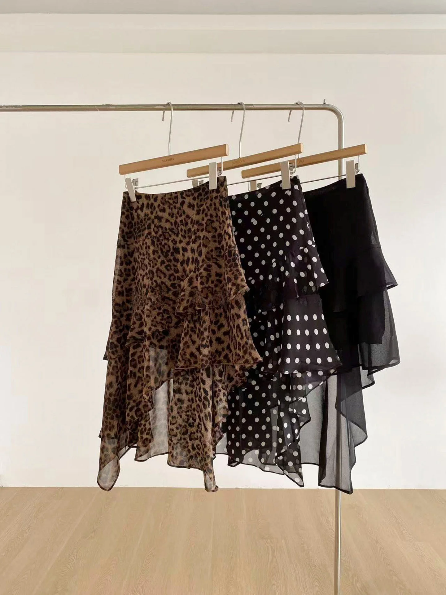 High Waist Asymmetrical Skirt Women's Slim Fit Polka Dot Leopard Print Chiffon Gown Drapey Hemline Summer New Arrival