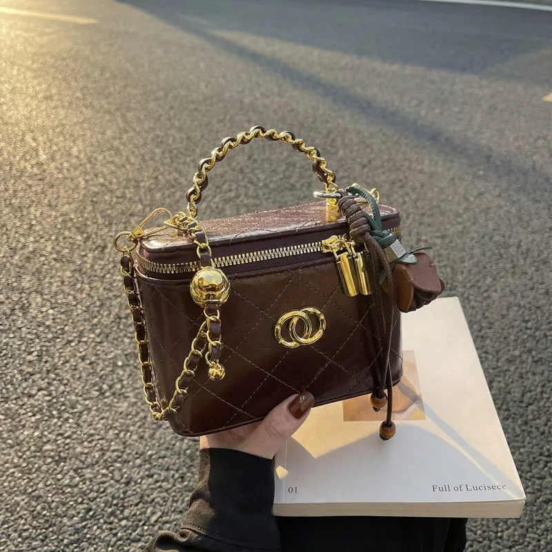 

Женская стеганая сумка-коробка S/S 2025 года, многосторонняя сумка через плечо из натуральной кожи в стиле Chanel, маленькая винтажная шикарная сумка через плечо