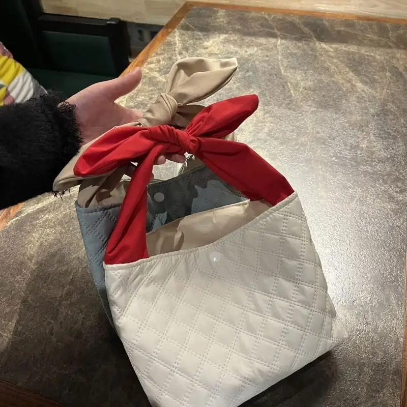 

Fashion New Petite Bow Cute Handbag Buttons Casual Makeup Bag Large Capacity Multi-Functional Waterproof Wear-Resistant Handbag