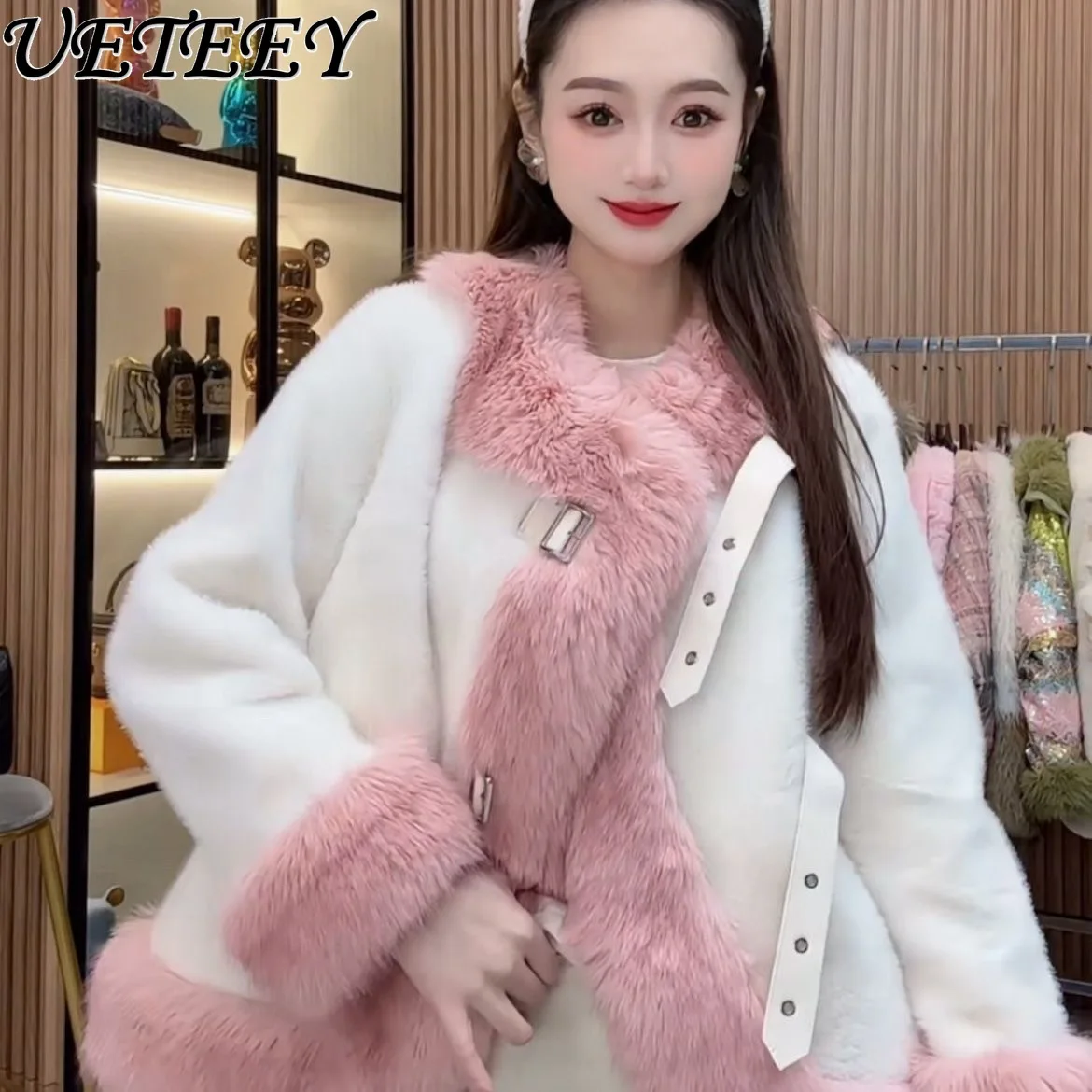 

Новая мода, хит продаж, пушистое лоскутное молодежное утолщенное пальто с цветными блоками, зимняя теплая короткая куртка в мотоциклетном стиле, тренд