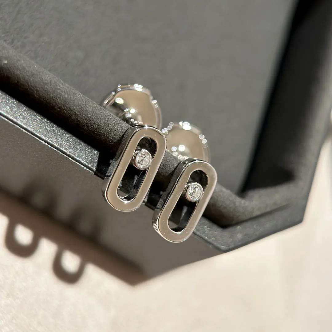 Exquisite Design 925 Sterling Silver Single Diamond Women's Diamond Jewelry Earrings, Classic Style, Fashionable Party Gift