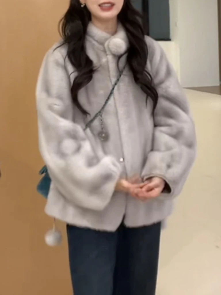 

Мягкая плюшевая куртка из овечьей шерсти для женщин, осенне-зимняя новинка, повседневная свободная теплая верхняя одежда, дышащая, с отложным воротником, на молнии