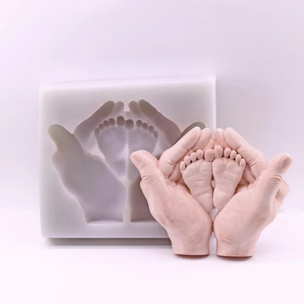 2D Parents' Hands Silicone Soap Mold Handheld Little Feet Fondant Cake Topper Chocolate Candy Baking Mould for Resin And Candle