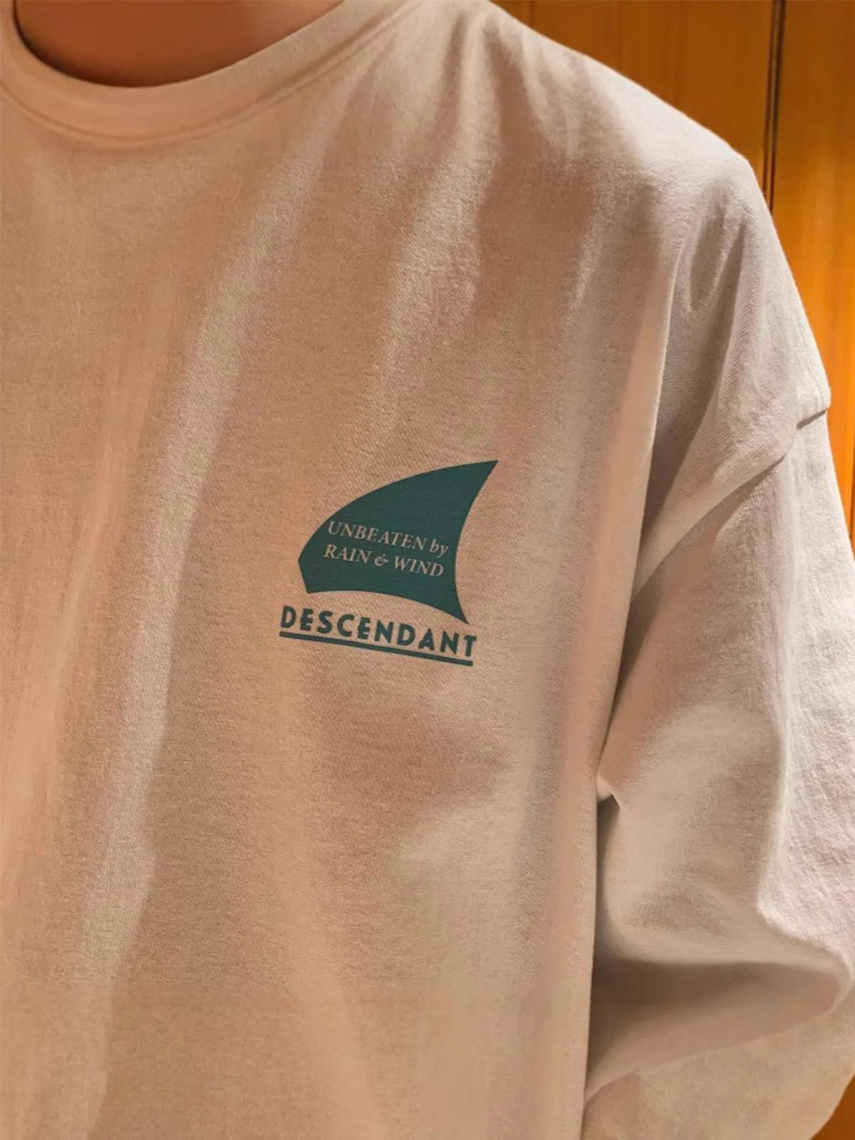 

Descendant Japanese Streetwear round Ne Long Sve T-irt Men's Vintage Casual Loose Couple Base irt Cotton Spring Autumn