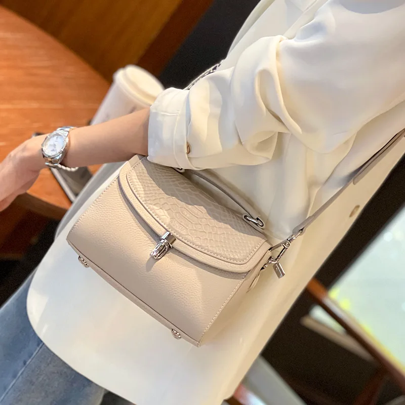 Ladies\' Genuine Leather Handbag 2024 Elegant Small Square Single Shoulder Crossbody Bag Women\'s Soft Leather Messenger Phone Bag