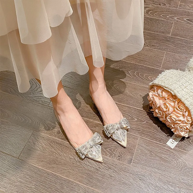 Afrykańskie buty damskie wysokie obcasy szpiczasty nosek odkryte grube sandały 2024 płytkie usta przezroczyste szpilki bordowe kolce Bow Out