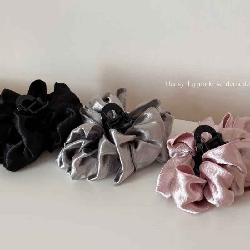 

Cloud Bubble Pleated French Hair Claw Fashion Shark Clip Women Versatile Hair Accessory