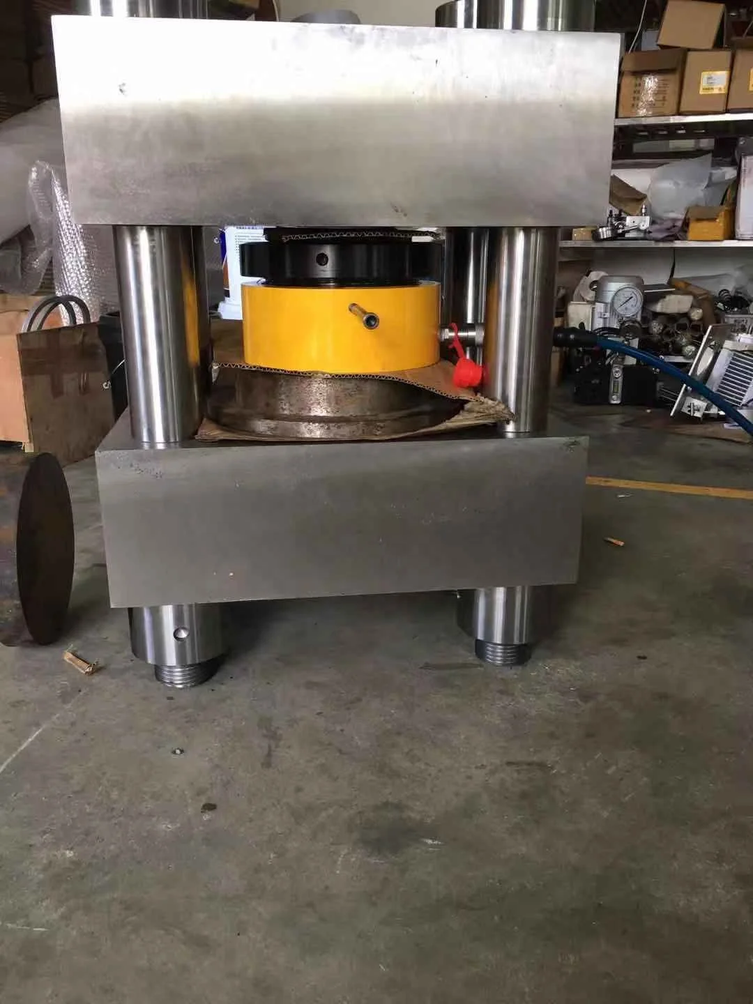 Gato de cilindro de porca hidráulica de baixa altura de ação única de 400 toneladas