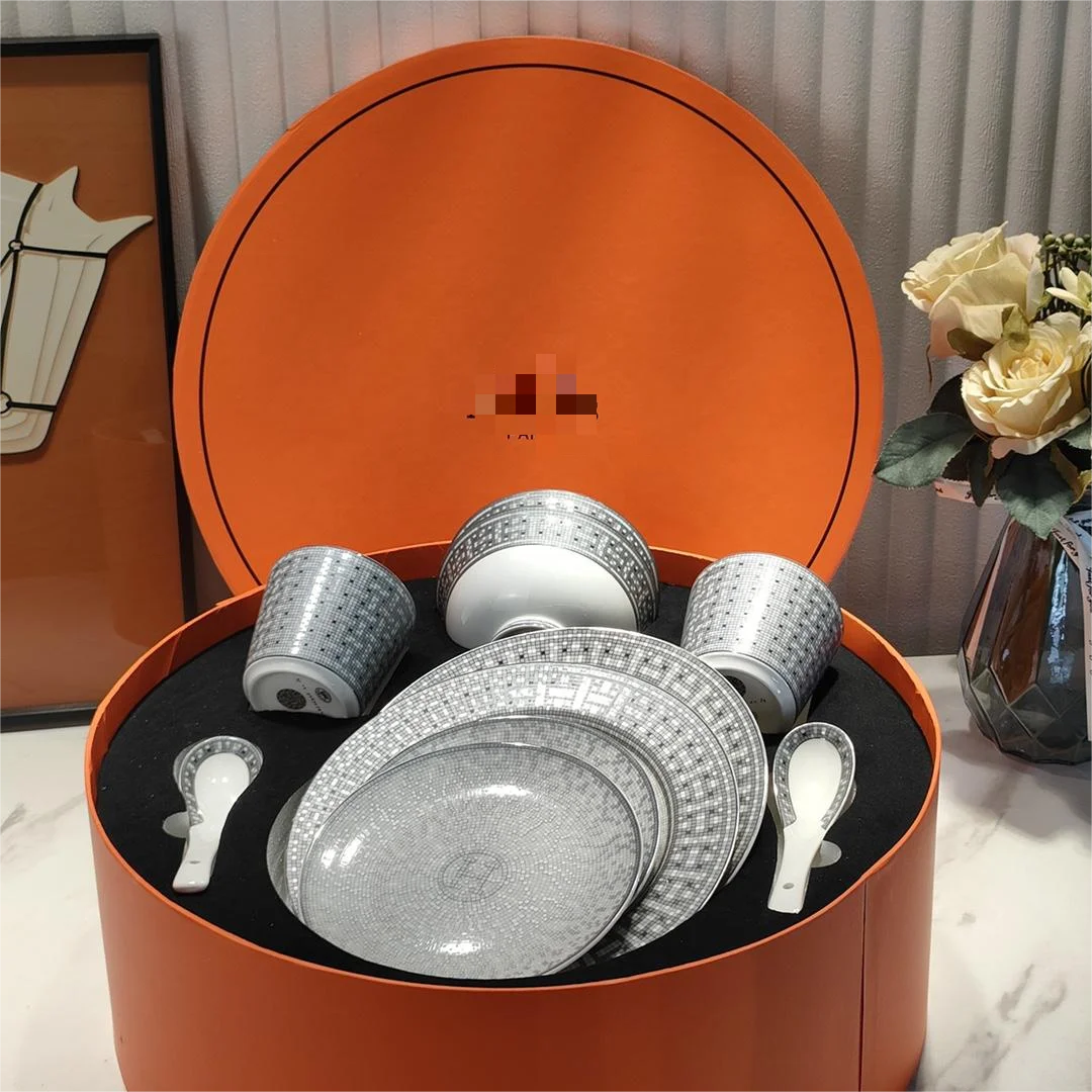 

Wholesale 10 Piece-set Luxury Ceramic Tableware Bowl and Plate Dinner Set