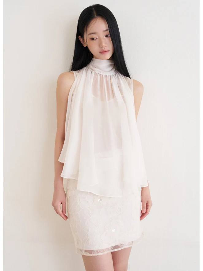 

Labelleblac Summer Floral Embroidery Short Skirt Three-Piece Set V-Neck Tie-Detail Chiffon Top with Strap Vest Casual Sportswear