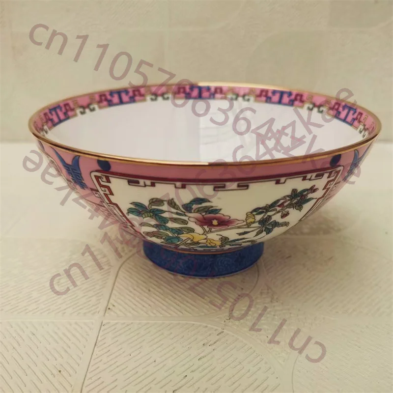 

Китайская старинная фарфоровая чаша с розовой эмалью и узором из бамбука и хризантемы, традиционная азиатская посуда, коллекционная чаша.