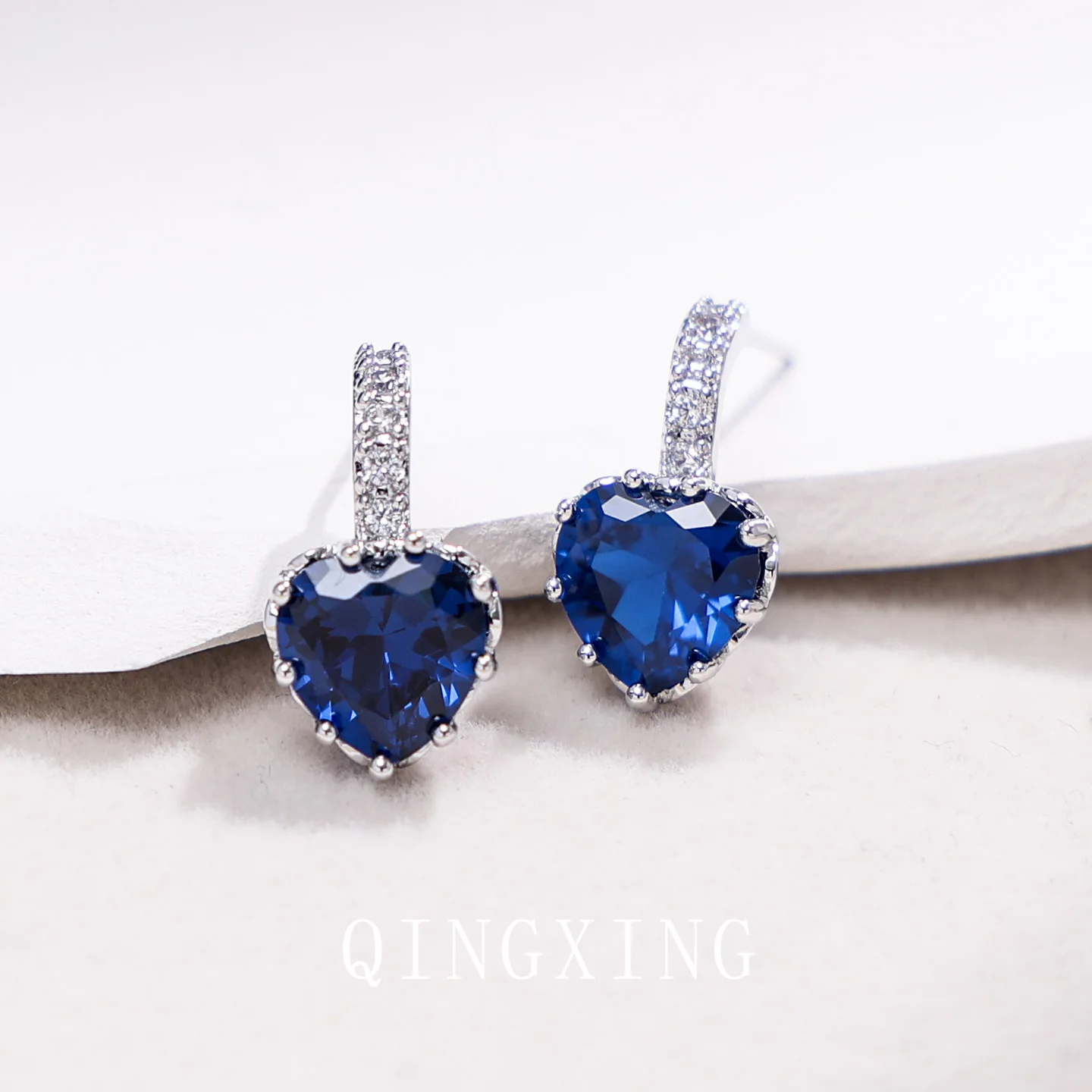 

Love Heart Total 1.23ct Created Blue Sapphire 925 Sterling Silver Stud Earrings for Women Gemstone Jewelry Valentine's Day Gift