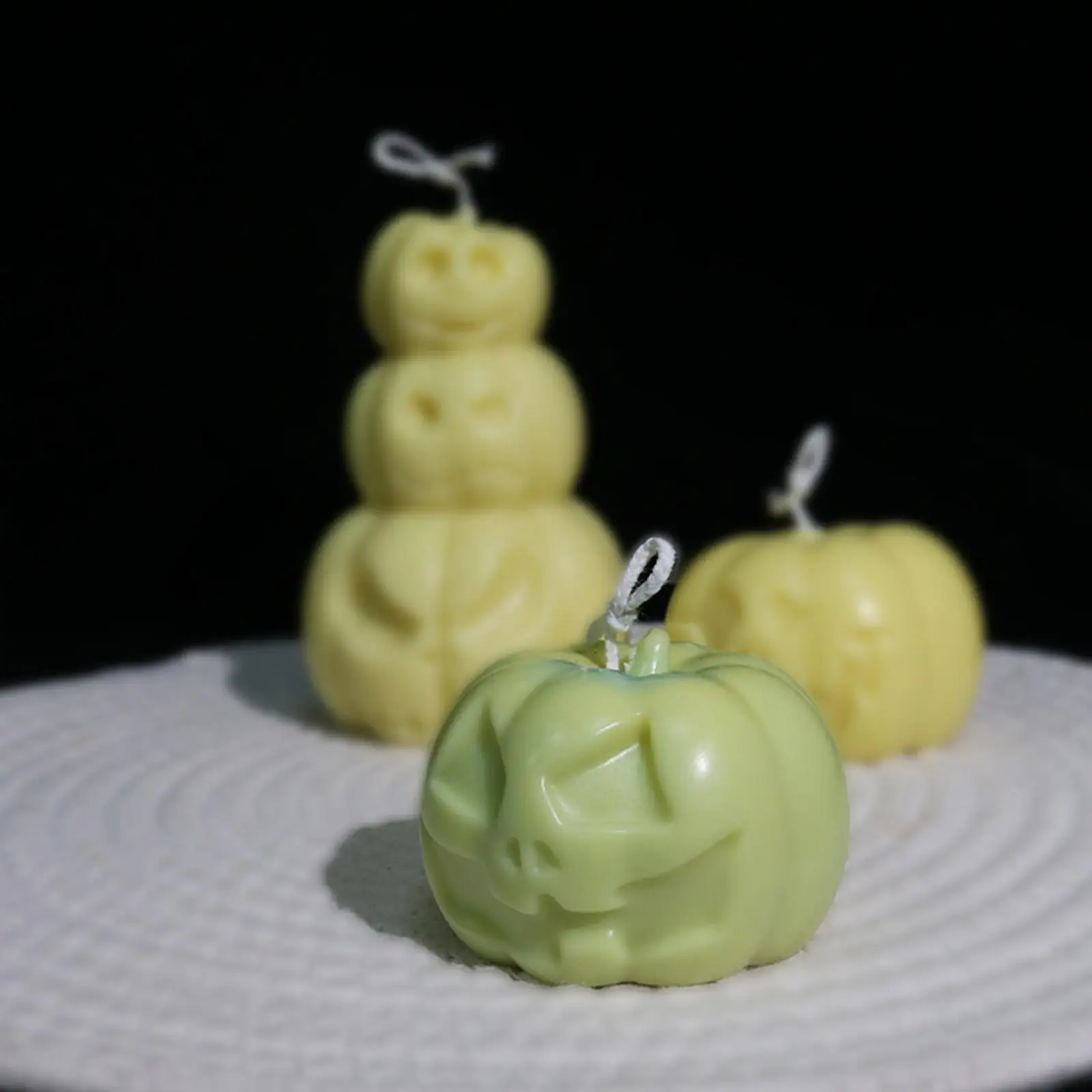 Halloween Pumpkin Candle Making, 3D Silicone Candle Making DIY Clay Crafts Nonstick Silicone Model for Halloween Decoration