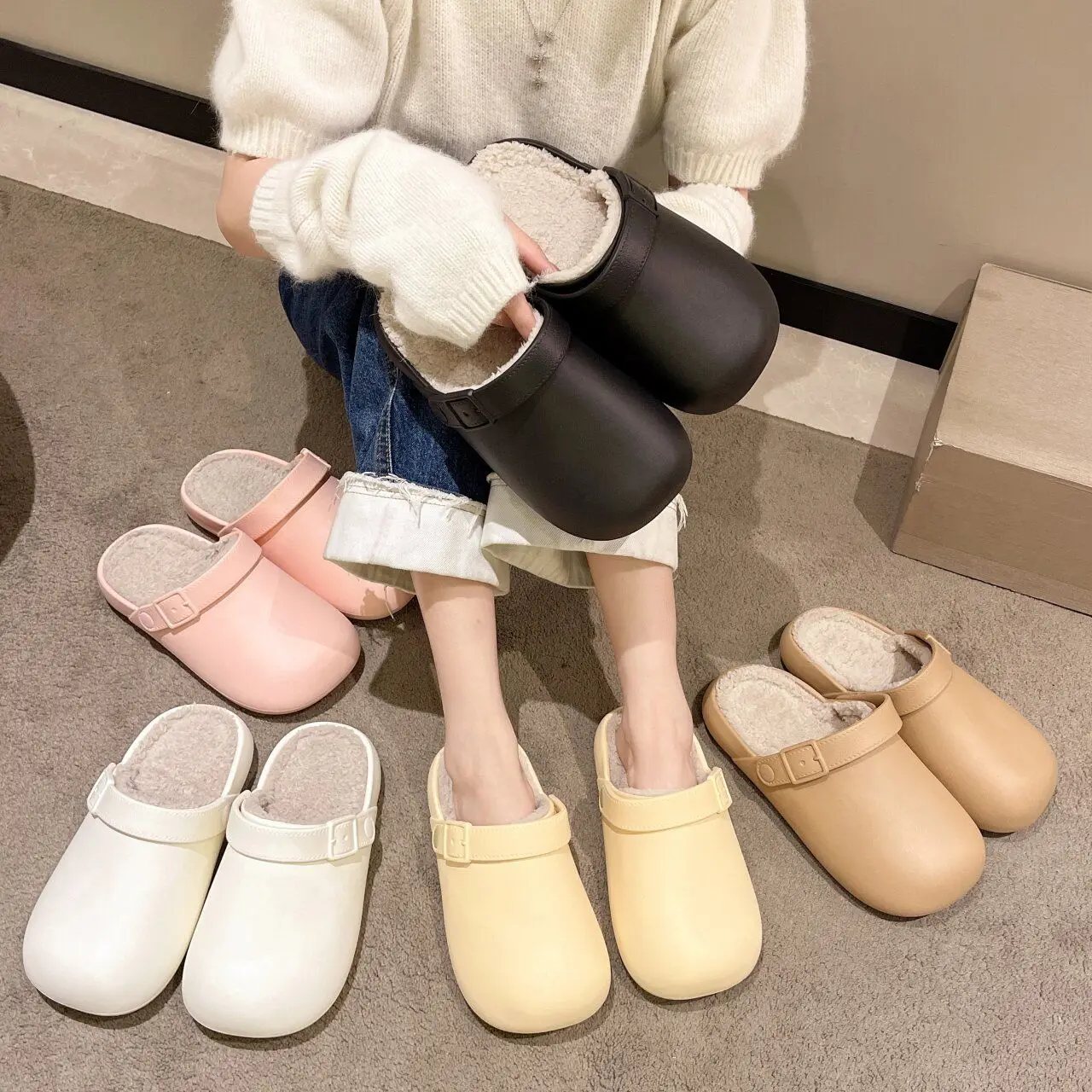 

Internet Celebrity Waterproof Home Cotton Slippers Women New Simple Baotou Couple Non-slip Warm Cotton Slippers