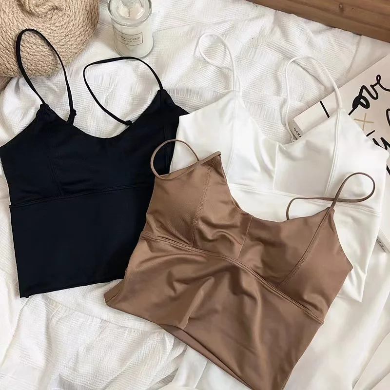 

Basic Seamless Wireless Camisole Vest with Built-in Bra Pads for Summer, Suitable for Outerwear or Layering