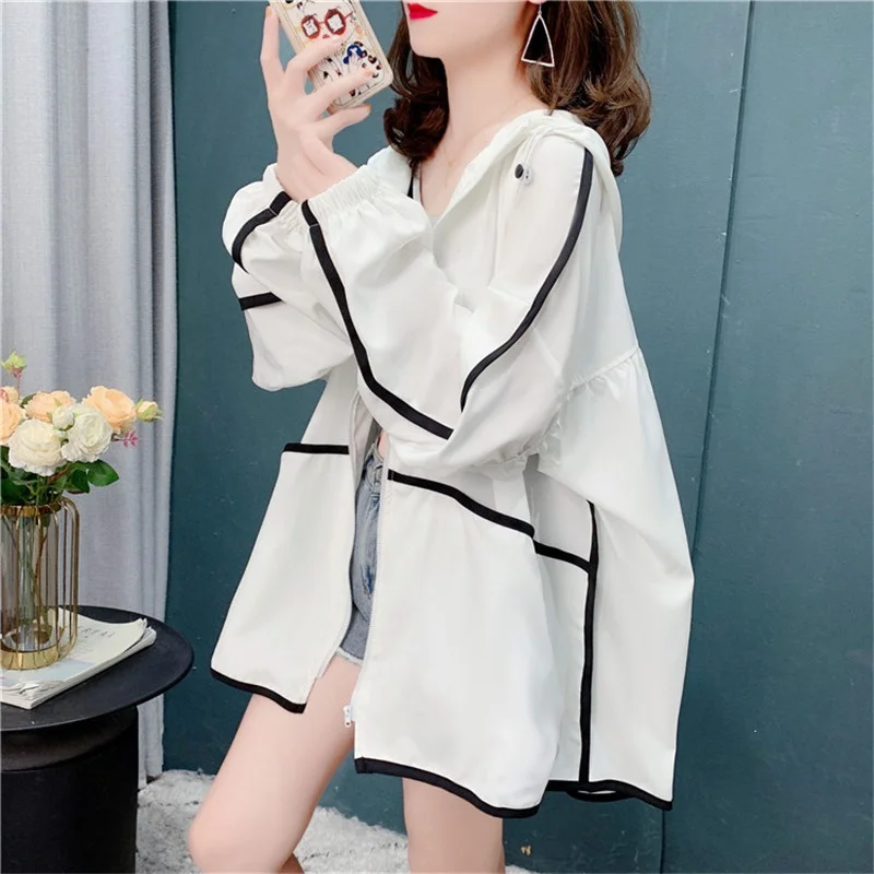 Women's Summer Loose Fit Sun Protection Shirt Thin Breathable Lightweight Long Sleeve Zipper Closure Casual Outerwear
