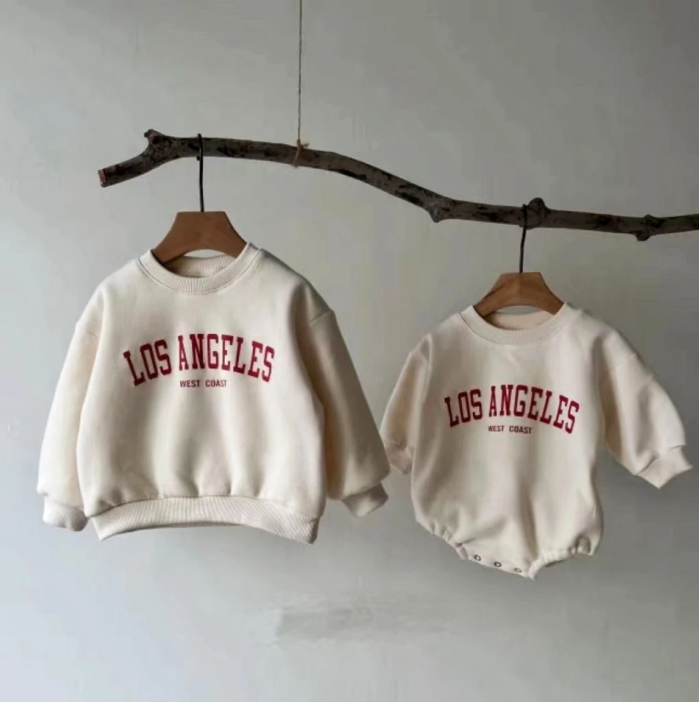 النسخة الكورية من الخريف والشتاء طفل الفتيان والفتيات رسالة القطن القطيفة عارضة جولة الرقبة فضفاضة بذلة الزحف دعوى #3