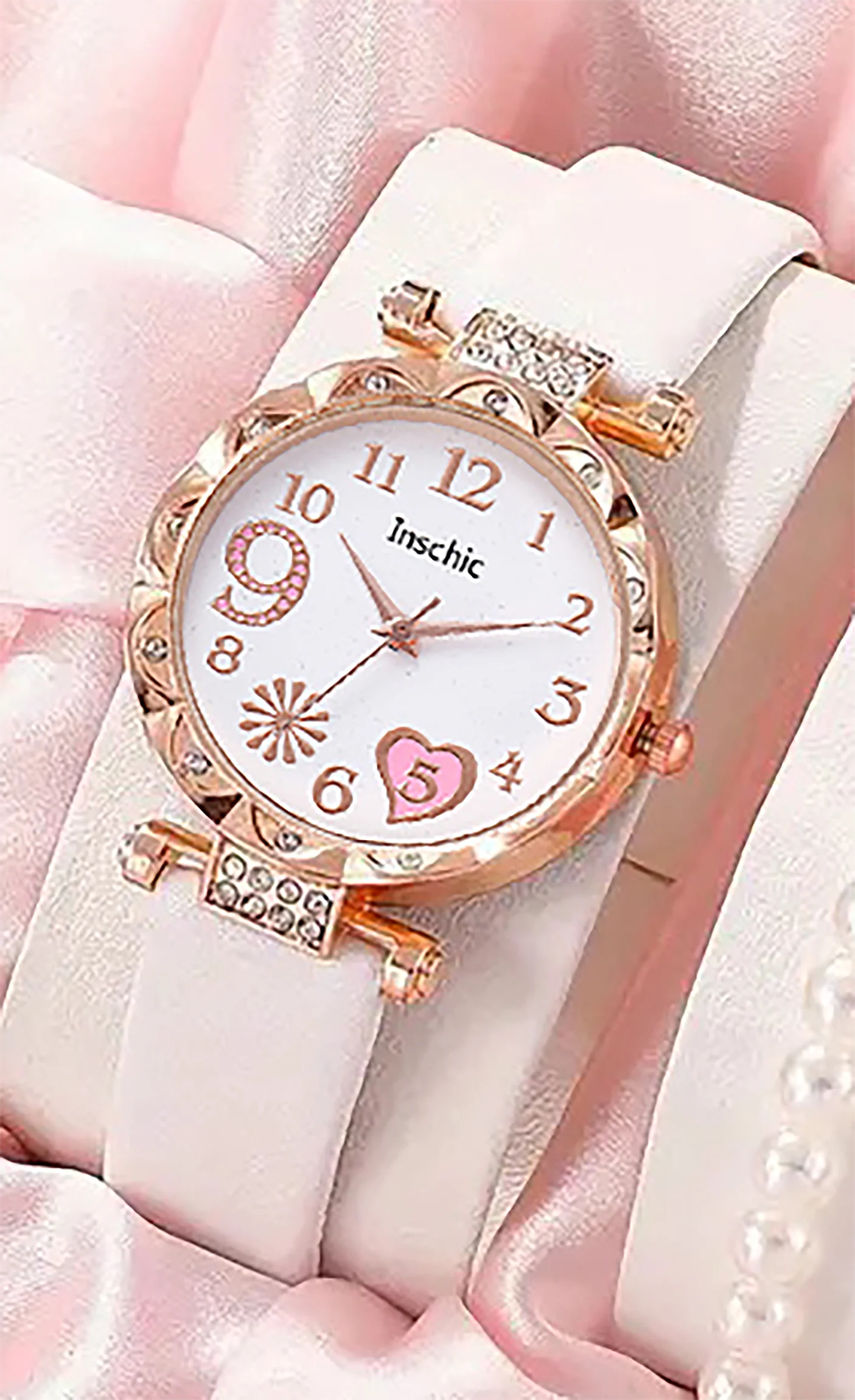 Fashion Rhinestone Heart Butterfly White Leather Strap Women's Quartz Watch Six-Piece Set, Suitable for Christmas and Halloween