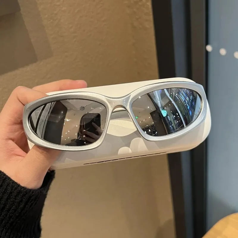Luxury Y2K Sports Punk Sunglasses Women Anti-UV Goggle Men Luxury Brand Sun Glasses UV400 Mirror Fashion Eyewear