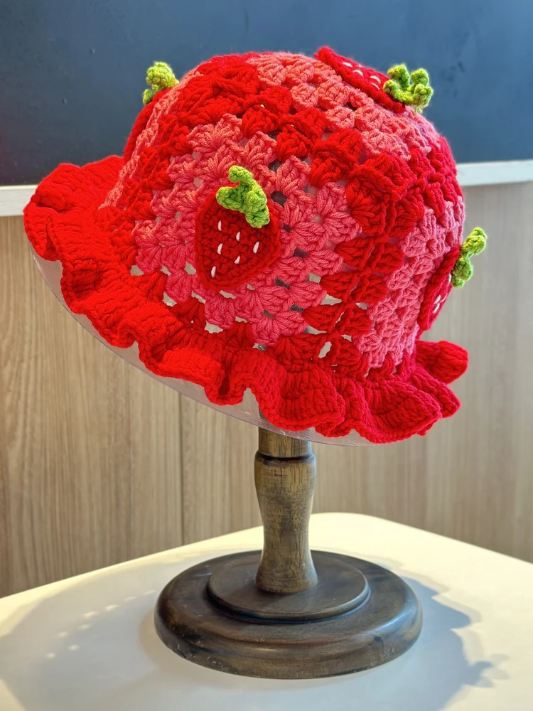 

2025 New Strawberry Crochet Knitted Basin Hat Women Sweet and Cute Wool Hat Splicing Red Pullover Bucket Hat