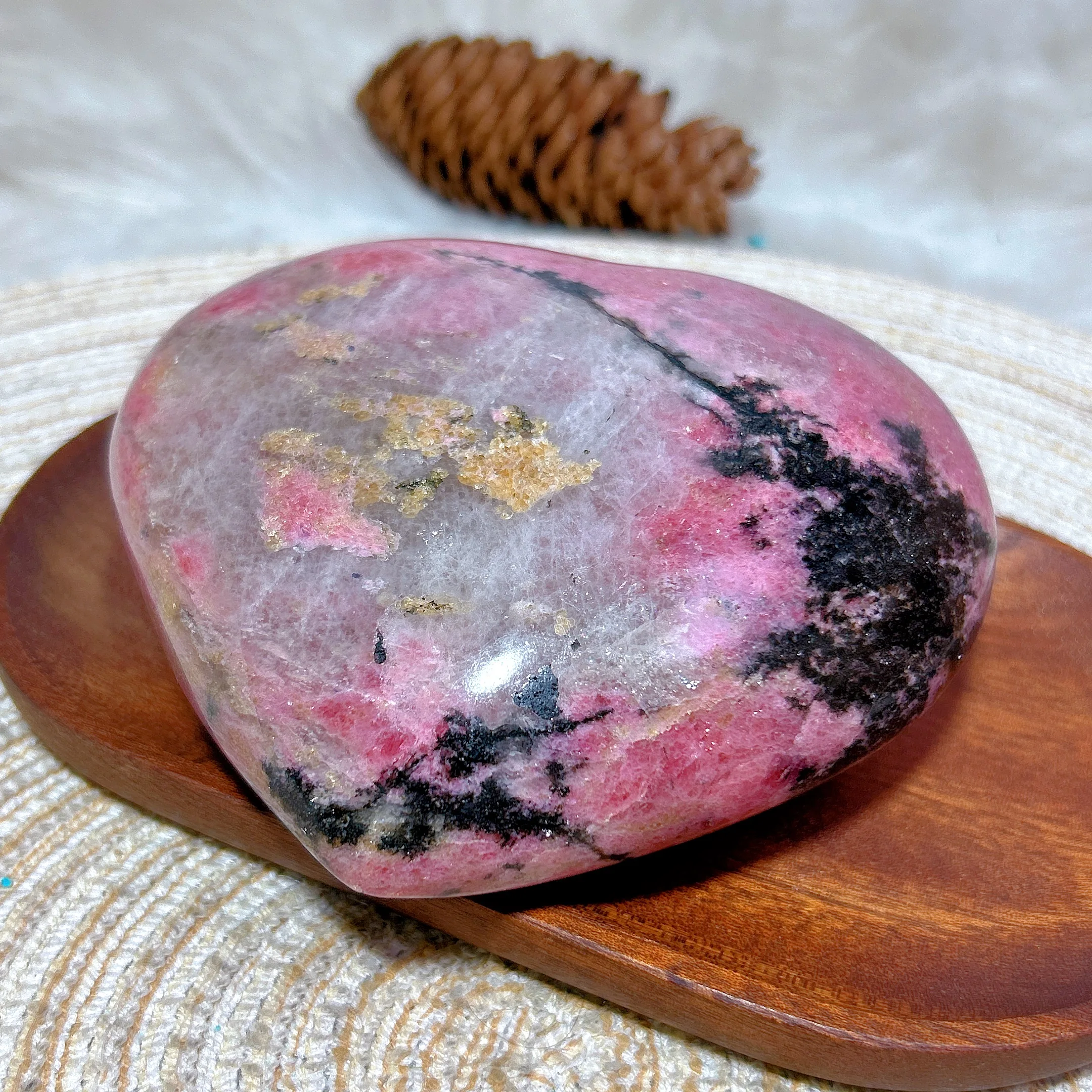 High Quality Natural Crystal Rhodonite With Black Tourmaline Big Heart Healing Crafts Gemstone Desk Reiki Home Decoration Gift