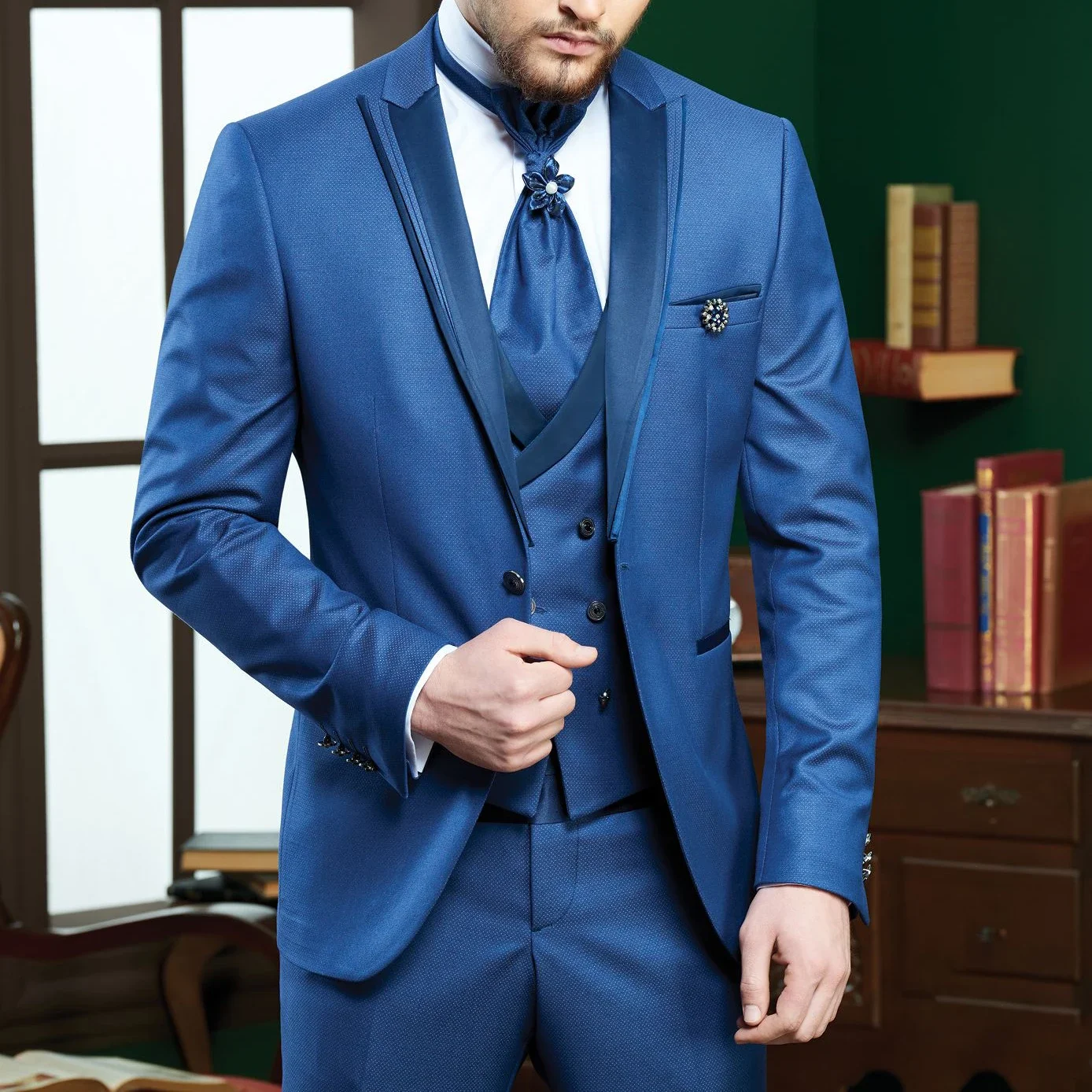 Special Design Peaked Lapel Suits For Men Fit Single Breasted Business Casual Banquet Suits Groom Wedding Tuxedo Blazer Custom