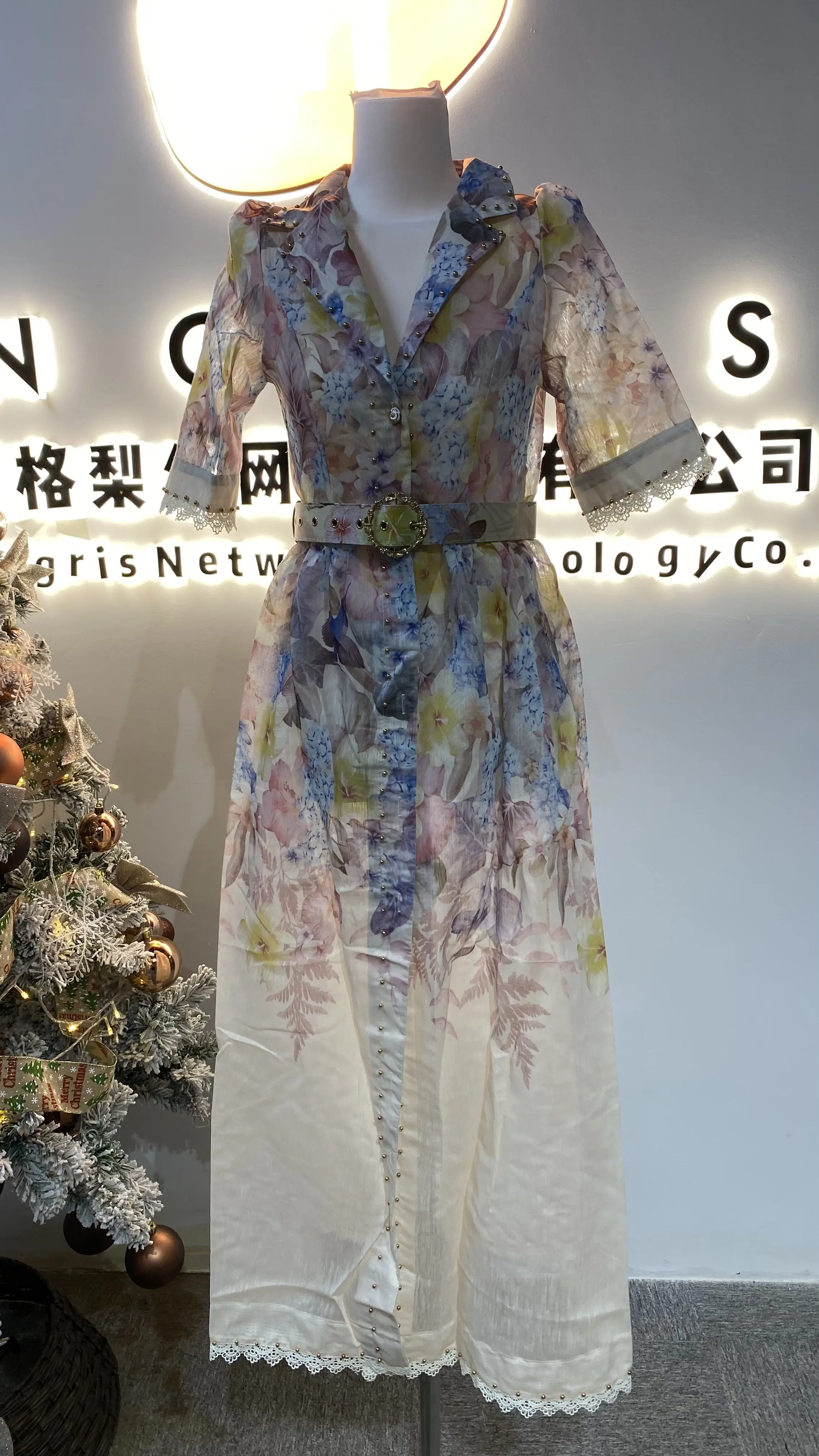 

Австралийский женский комбинезон с лацканами, короткими рукавами, завязкой на талии, широкие качели, однобортный, позиционирующий костюм-GZMM293