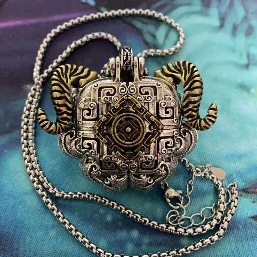 Ethnic Style Collision Gold Animal Pendant Male Choker Accessories Vintage Divine Beast Taotie Necklace Men Jewelry