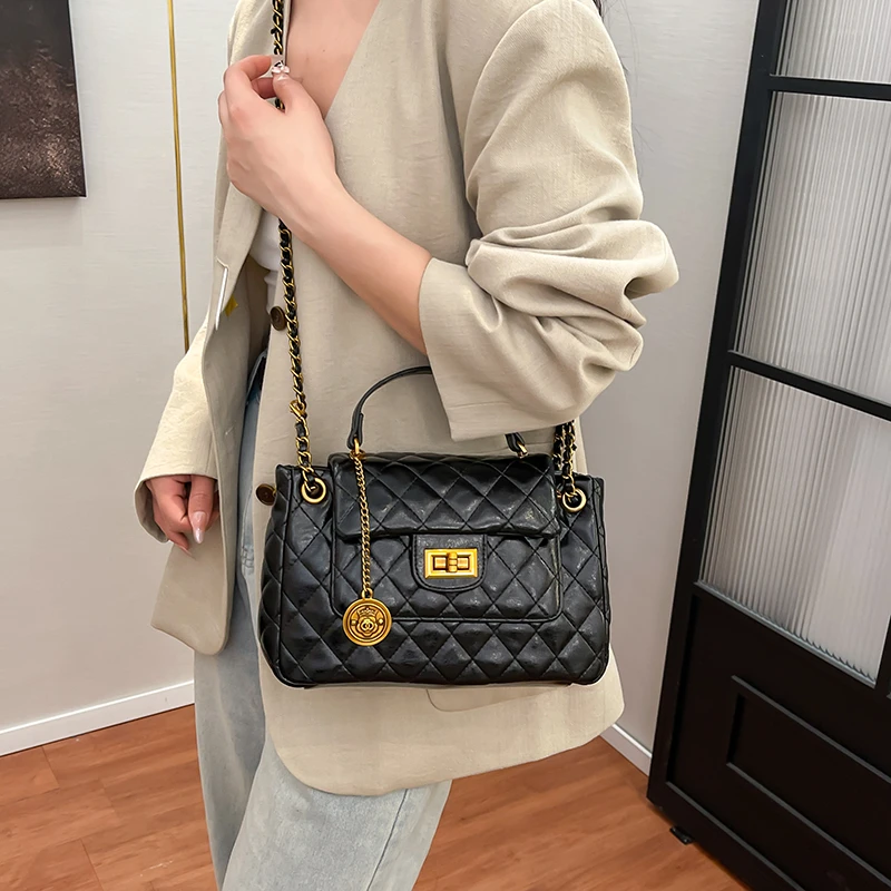 

Premium Genuine Leather Shoulder Bag for Ladies, Fashionable Messenger Crossbody Bag By Top Famous Designer, Elegant Style