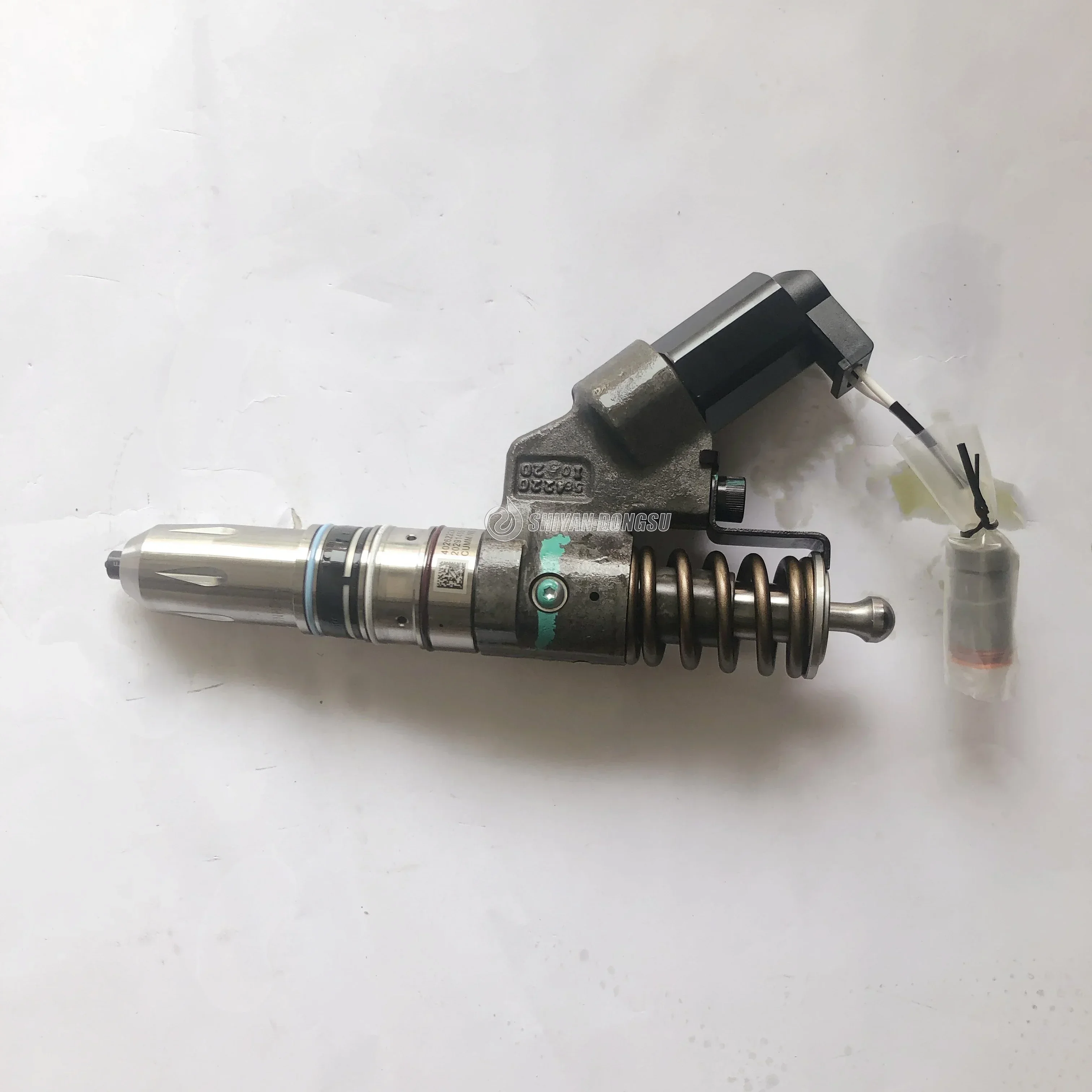 2025 Hot Sell Genuine ISM11 QSM11 M11 Celect Engine Diesel Fuel Injector Nozzle 4026222