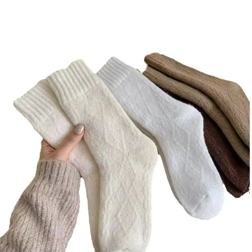 

Casual Winter Warm Retro Women Socks Diamond Check Thermal Mid-calf Socks Thicken Solid Color Women Pile Socks