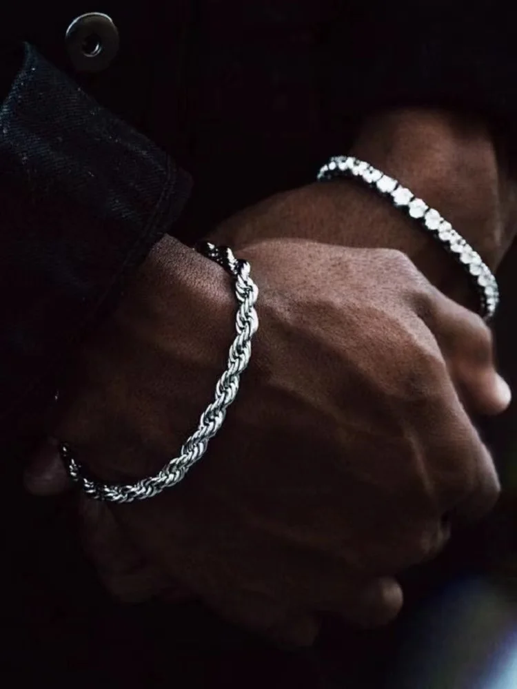 Hip-Hop Rock Edelstahl Twist Chain Armband für Männer Einfaches 925er Sterlingsilber Armband Modeschmuck Geschenkzubehör