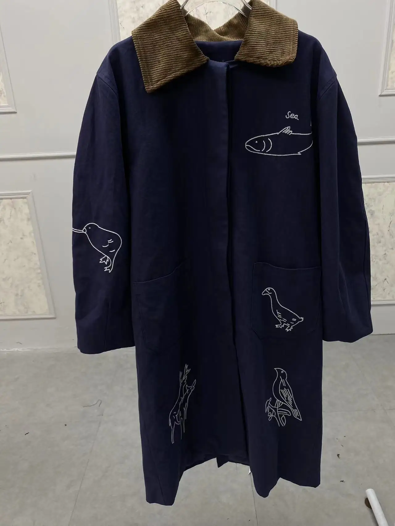 Sezanes fashion new retro corduroy jacket washed do old animal embroidery color collision lapel medium-length jacket men women