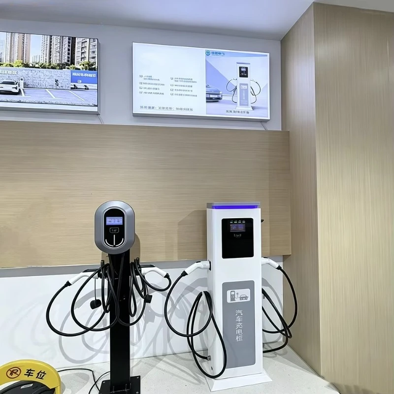 Floor-mounted DC EV Charging Station CE Certified IP54 Protection 100kW Fast Charger 2-Year Warranty for Gas Stations Highway