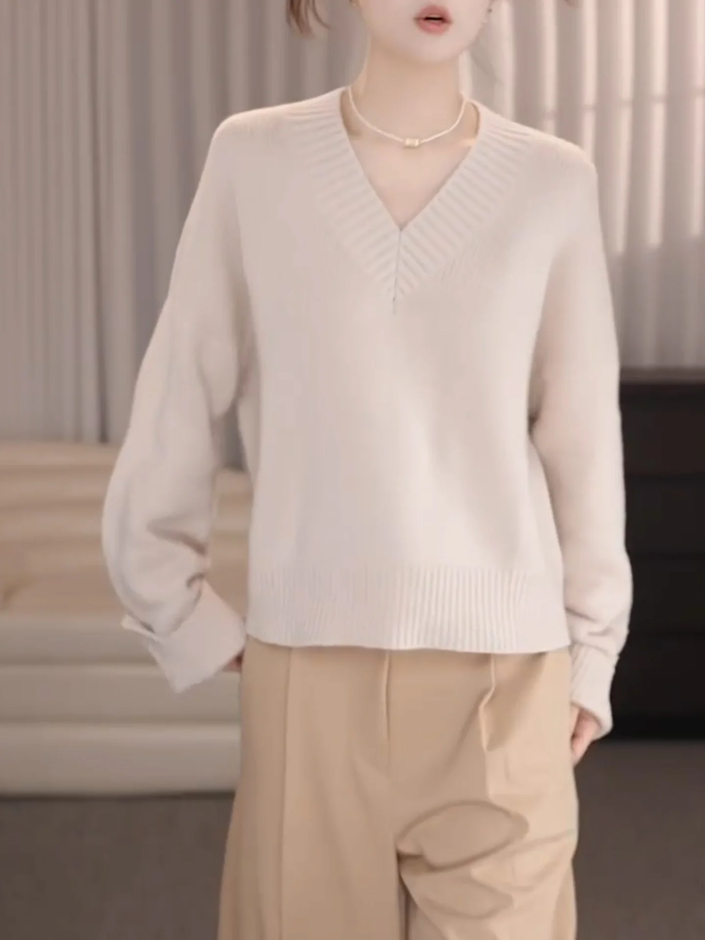 

White V-Ne Knitted Sweater Women's Base irt Korean Sle All-Match Daily Top plus Size Autumn Winter New Arrival