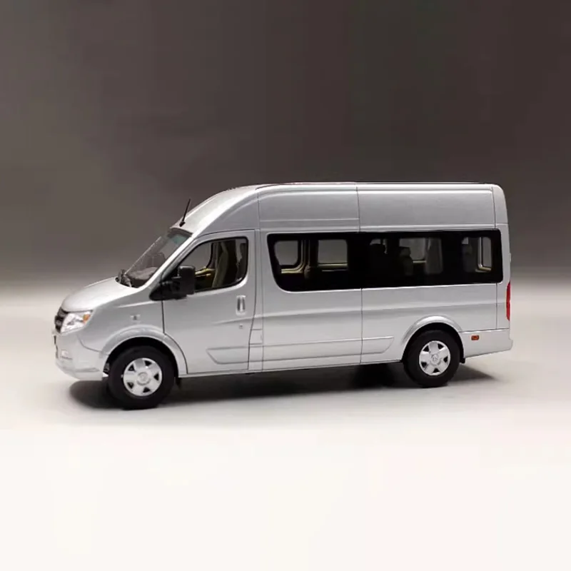 1:24 Scale Car Model DongFeng YuFeng Business Vehicle Diecast Alloy Finished Product Simulation Toy Display Souvenir