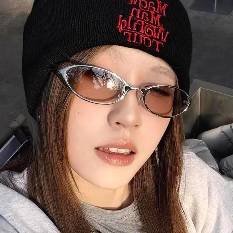 Retro Oval Design Sunglasses Women New Y2K Small Metal Frame UV400 Protection Vintage Punk Sun Glasses Fashion Eyewear