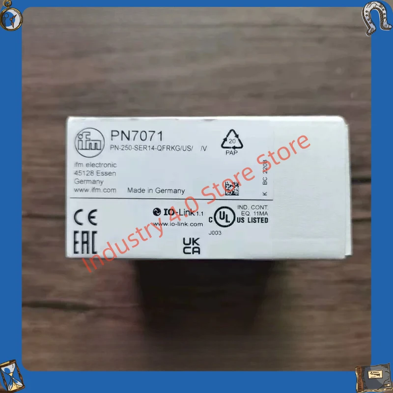 

Датчик давления новый в упаковке PN7071