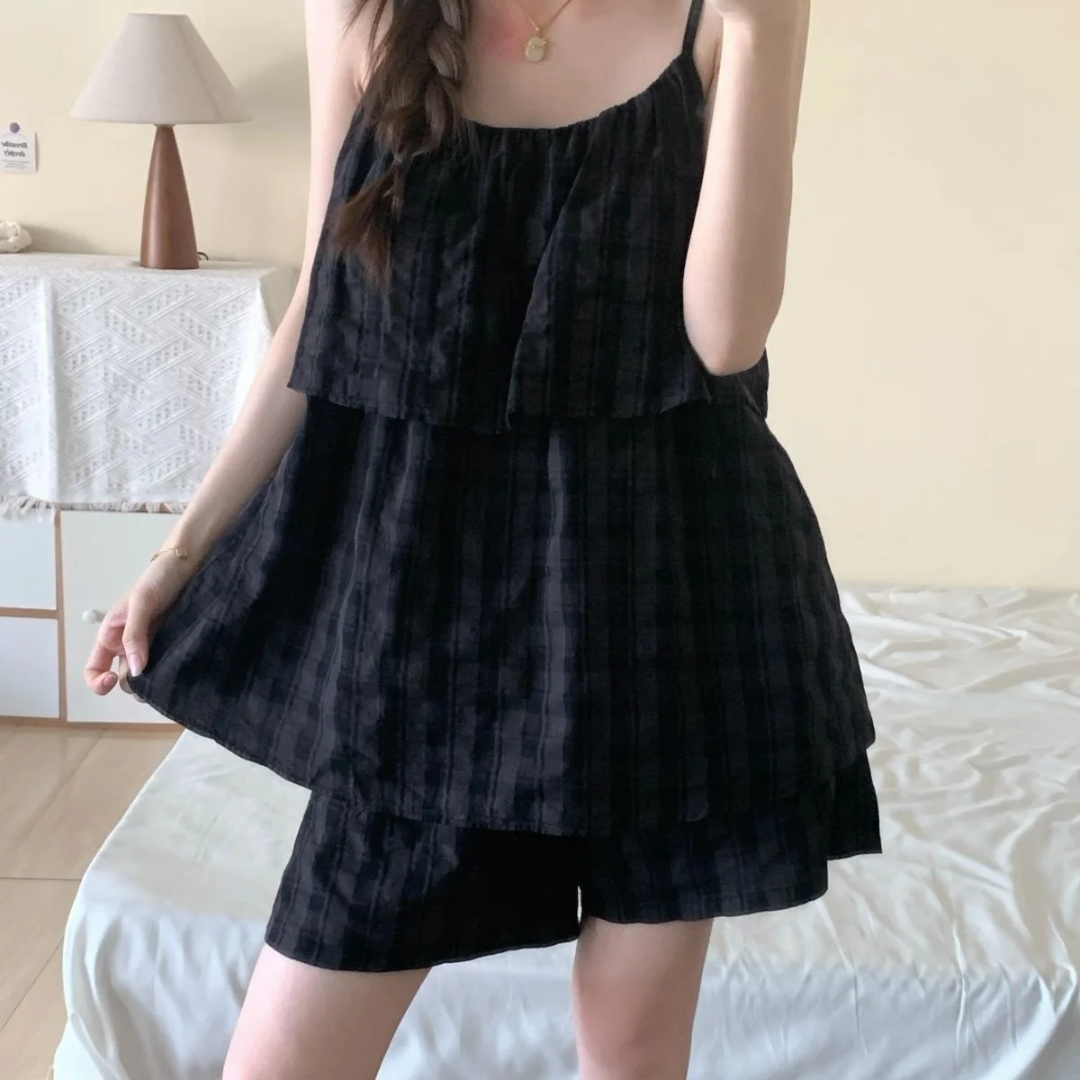 

2025 Women's Sweet Japanese Plaid Two-Piece Set - Ruffle Tiered Cami Top & Shorts, Loose Fit Loungewear for Spring Summe emo Y2K