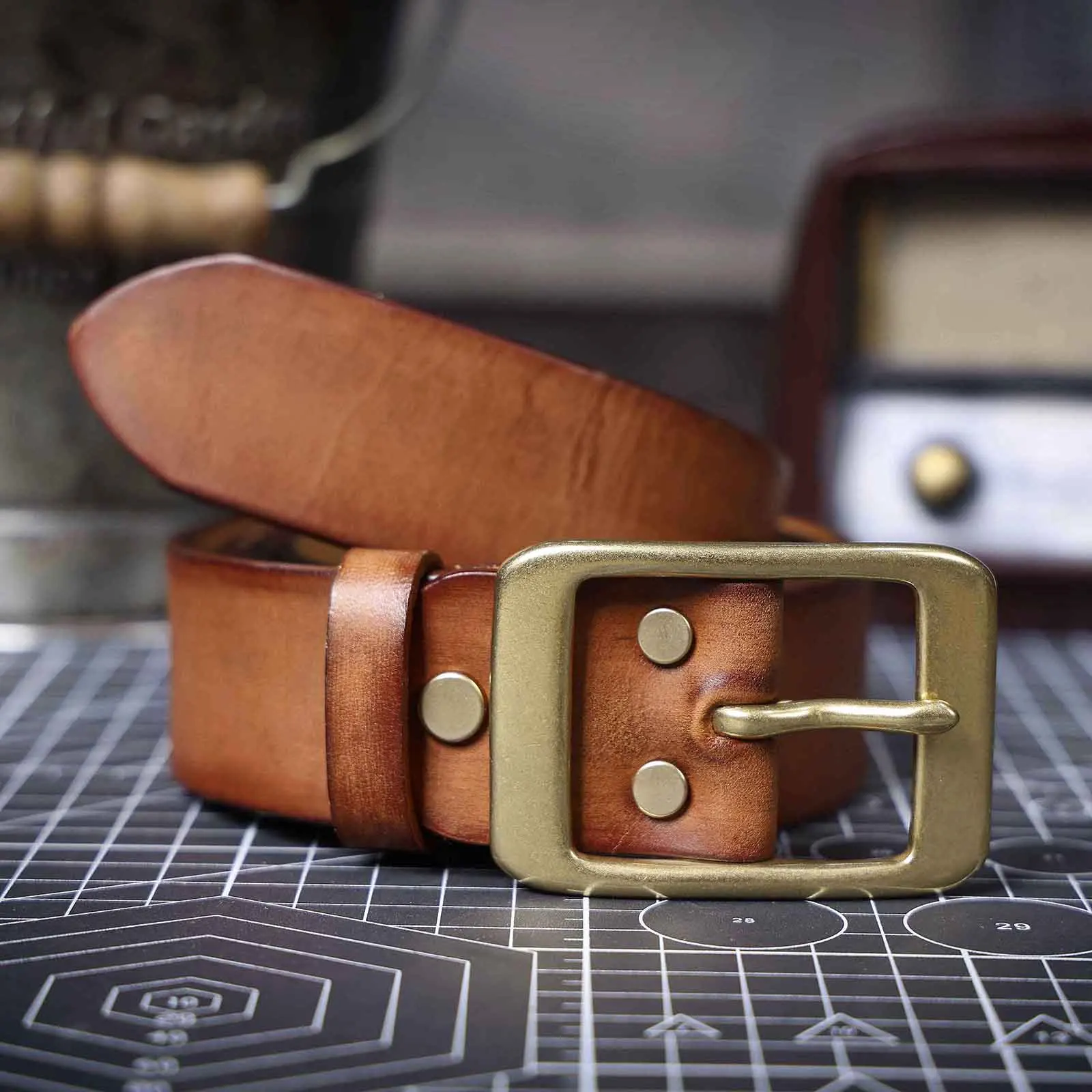 Vintage Echt leder Herren gürtel mit massiver Messings chnalle, hand gefertigte lässige Nadel schnalle verdicktes italienisches Rindsleder mit Geschenk box – Detail 19