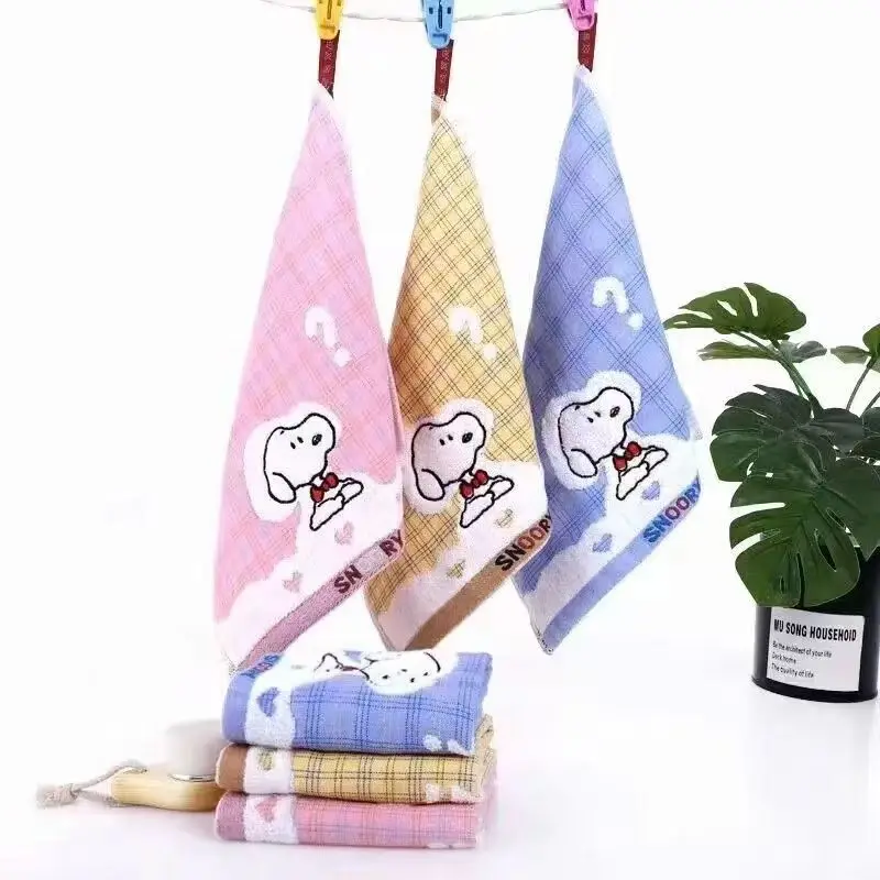 30X30 ซม.Miniso การ์ตูน Snoopy ผ้าเช็ดตัวผ้าฝ้ายผ้าเช็ดตัวขนาดเล็กผ้าเช็ดหน้าเด็ก Face Hand Boy วันเกิดคริสต์มาสของขวั...