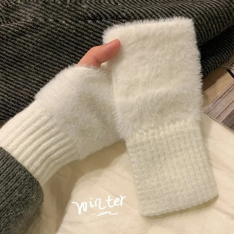 Women Solid Color Mink Fleece Gloves Soft Plush Fingerless Gloves Winter Keep Warm Mittens Knitted Mink Fur Knitted Girls Gloves