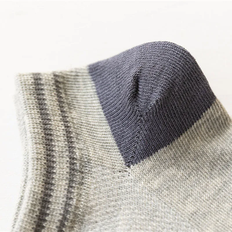 5 Paar Socken mit Dinosaurier-Muster für Jungen, bequem, atmungsaktiv, lässig, weich, Kindersocken – Detail 7