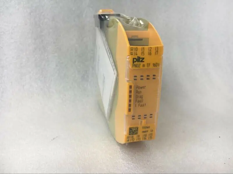 

1 шт. новый модуль Pilz PNOZ m EF 16DI