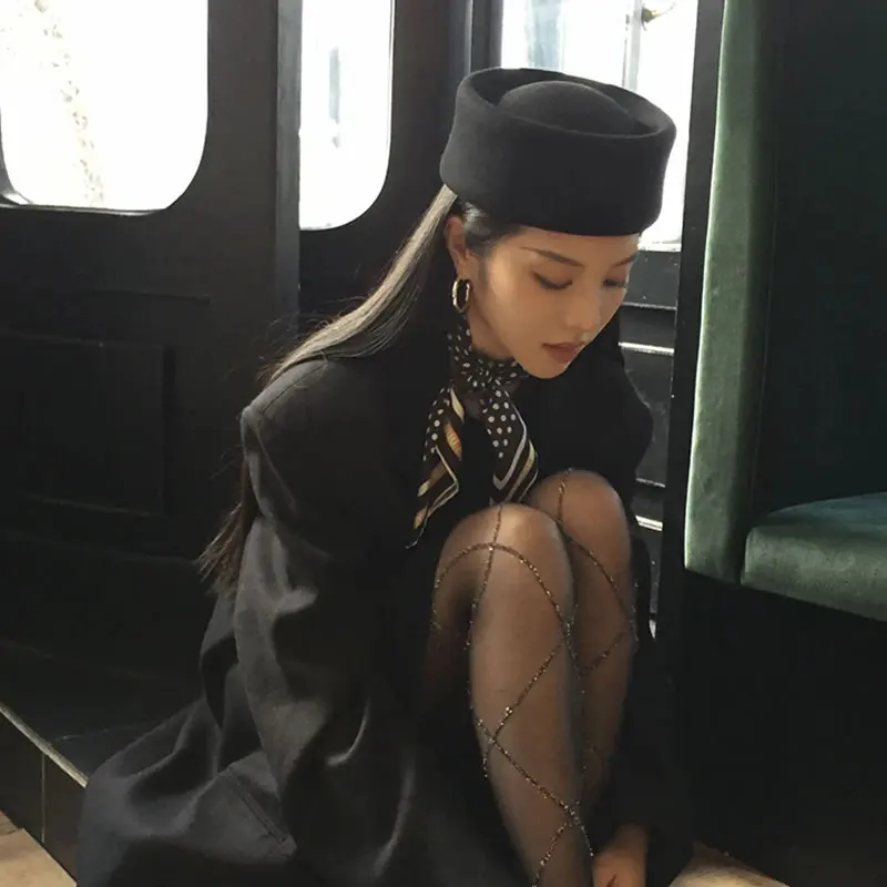 Wool Hepburn Style Hat French Luxury Elegant Bucket Hat New Fashion Ladies Black Hat Video Picture Shooting Clothing Accessories